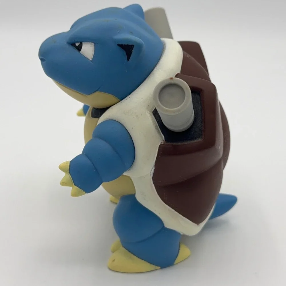 VTG 1998 Tomy Pokémon Blastoise Action Figure Monster Collection Moncolle